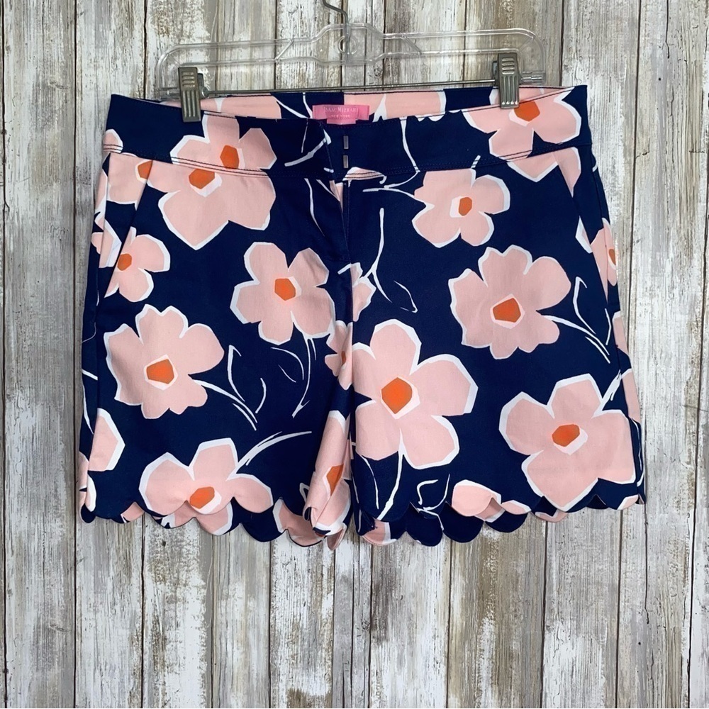 Isaac Mizrahi Navy Floral Scalloped Shorts - Picture 1 of 7